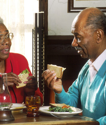 What do Grandma and Grandpa want to eat?